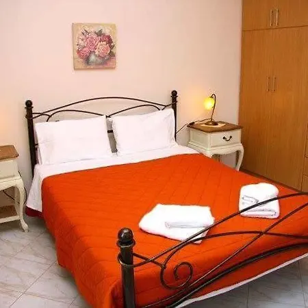 Skyros Lux Lithari - Poolside Retreat Near The Sea Сasa de vacaciones Skyros