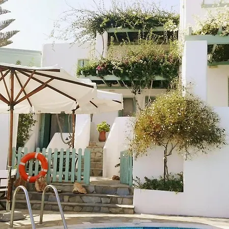 Skyros Lux Lithari - Poolside Retreat Near The Sea *
